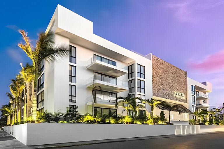 Luxury Anah Playa Spacious & Very Safe Apt