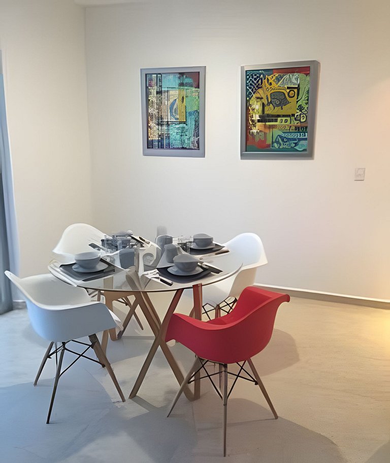 4 blocks from the ocean! Amazing 1bd / 1bth