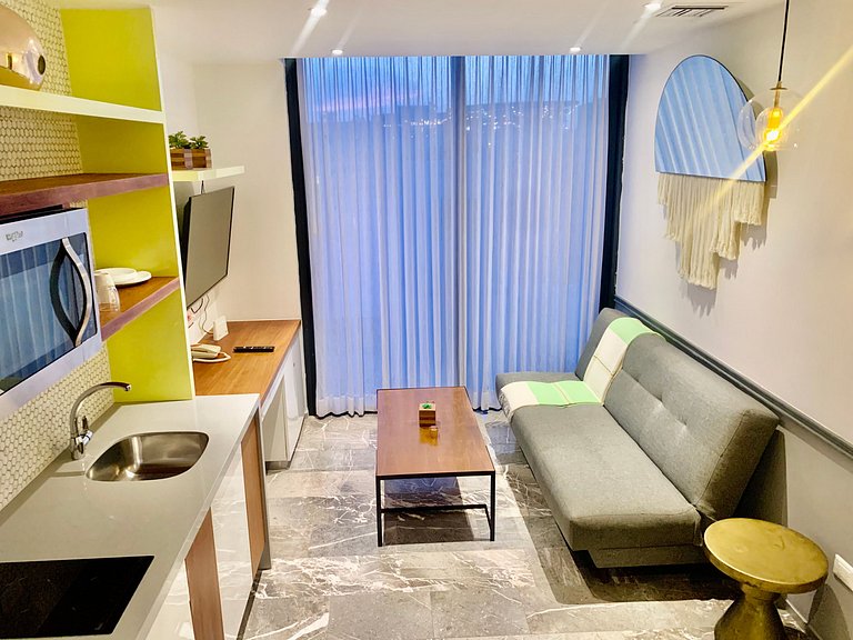 Jan 28to31 2/rooms SpecialDiscount 1 blockto ocean