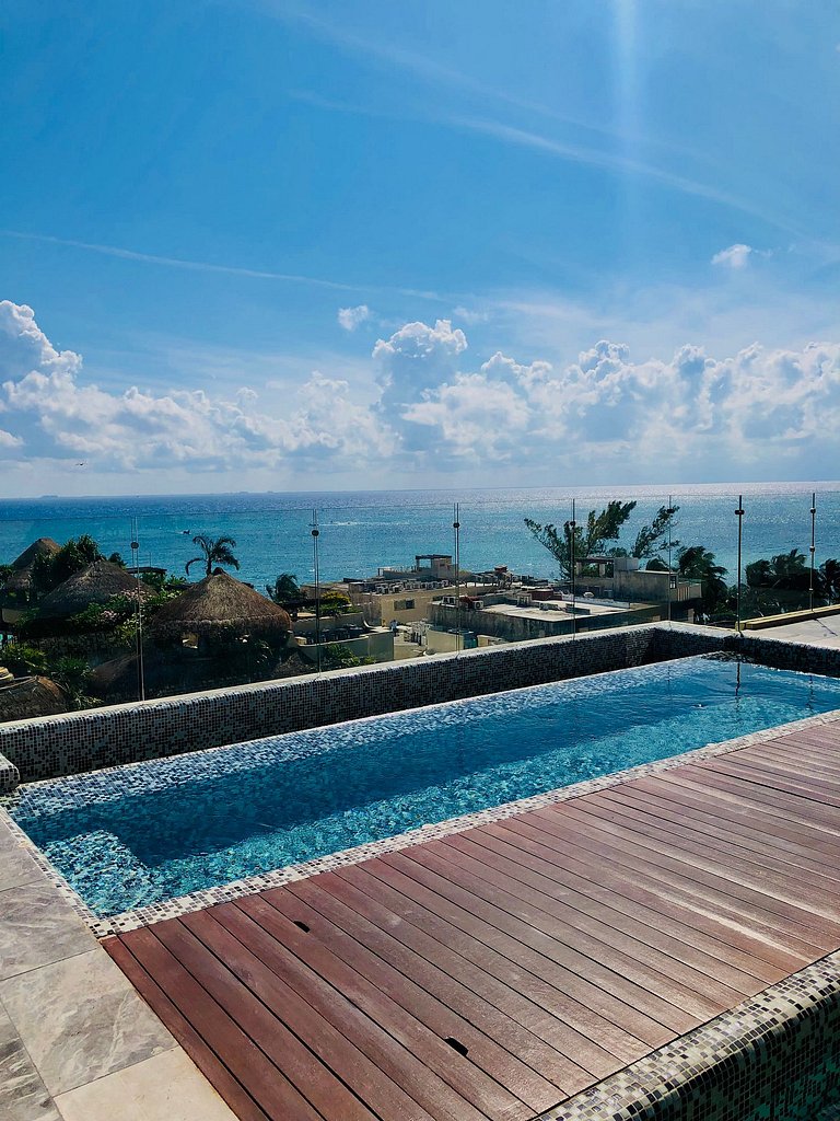 Jan 28to31 2/rooms SpecialDiscount 1 blockto ocean