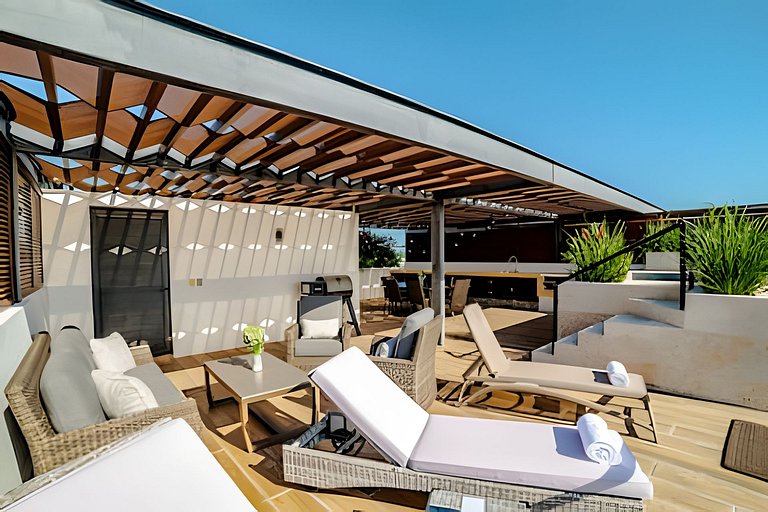 Awa Luxury Penthouse