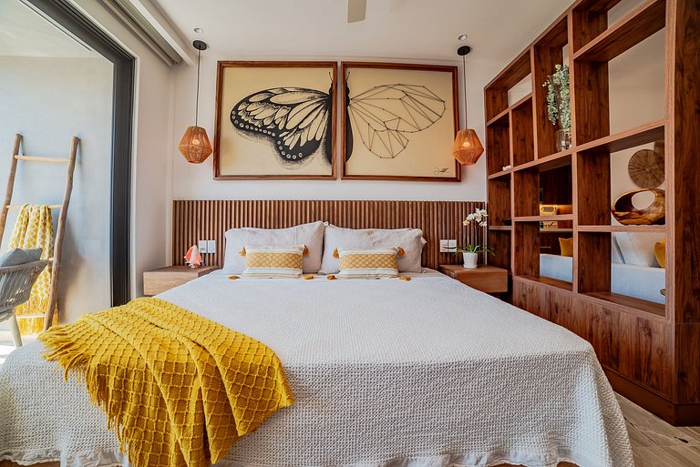 Sophisticated and Elegant Studio Steps from the Sea
