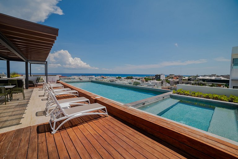 Sophisticated and Elegant Studio Steps from the Sea